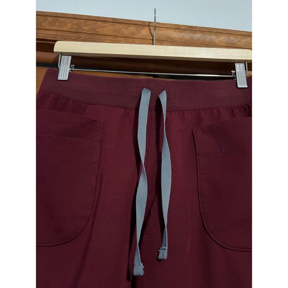FIGS Women’s Technical Collection Scrub Pants Burgundy Wine Drawstring Size S - Picture 5 of 9